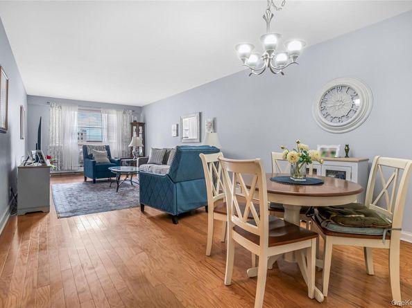 3965 52nd Street 9P, Woodside NY 11377