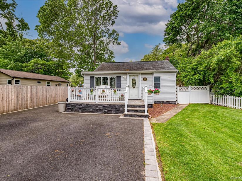 122 Church Drive, Mastic Beach NY 11951