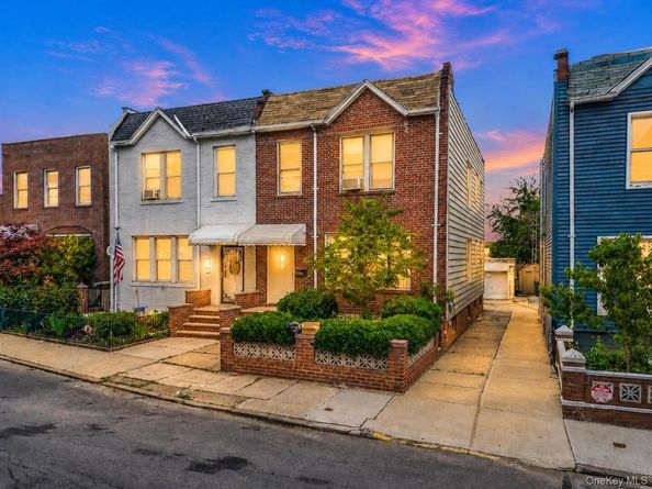 3707 20th Road, Astoria NY 11105