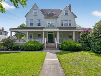 113,117,121,123,125,15,17 Fire Island Ave./Hewlett Ct. Avenue