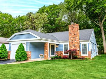 220 Belfast Lane