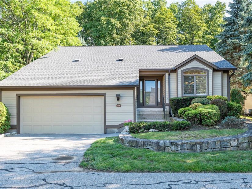 813 Heritage Hills, Somers NY 10589