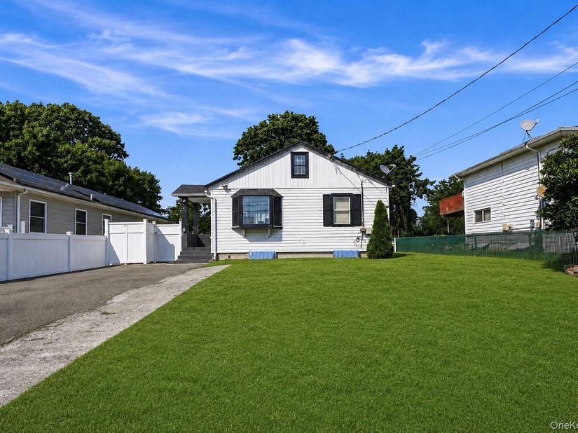 187 Crooked Hill Road, Brentwood NY 11717
