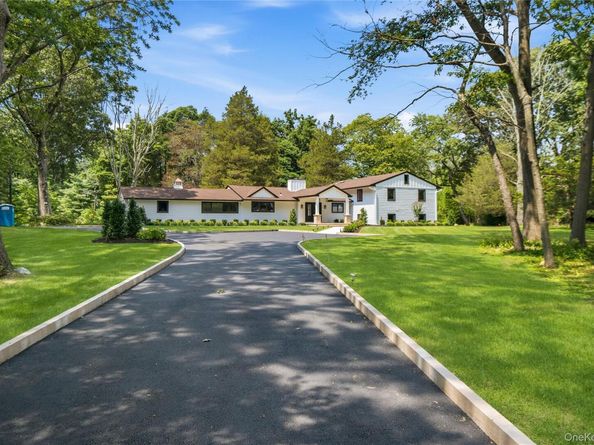31 Saw Mill Road, Cold Spring Harbor NY 11724