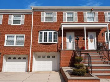 6337 Douglaston Parkway