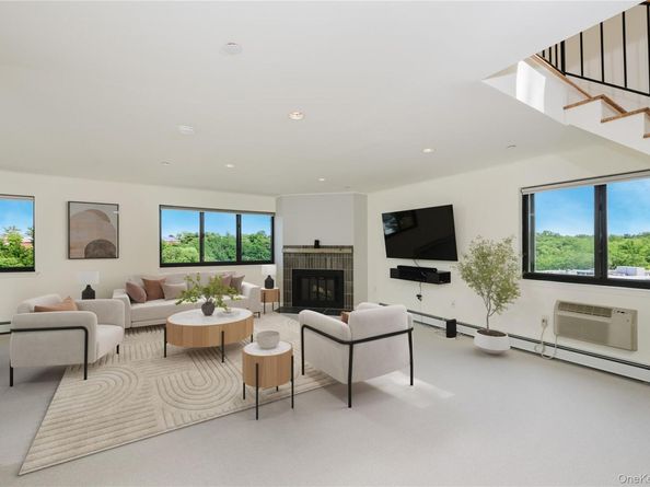 50 Dekalb Avenue E10, White Plains NY 10603