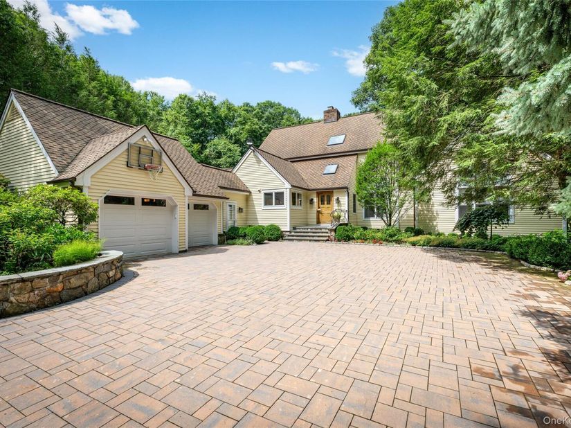 55 Old Logging Road, Bedford NY 10506