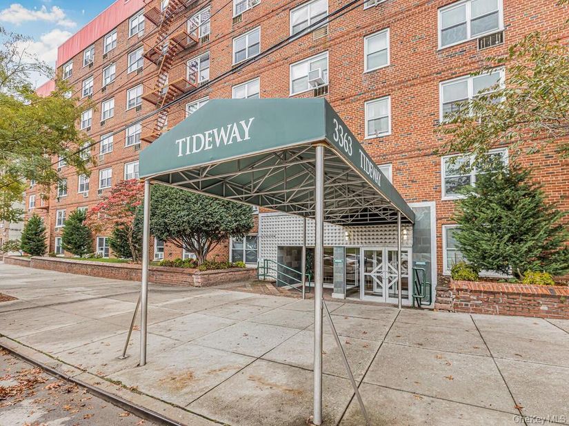 3363 Sedgwick Avenue 4L, Bronx NY 10463