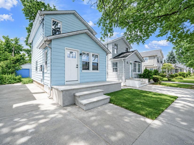 532 Washington Avenue, West Hempstead NY 11552