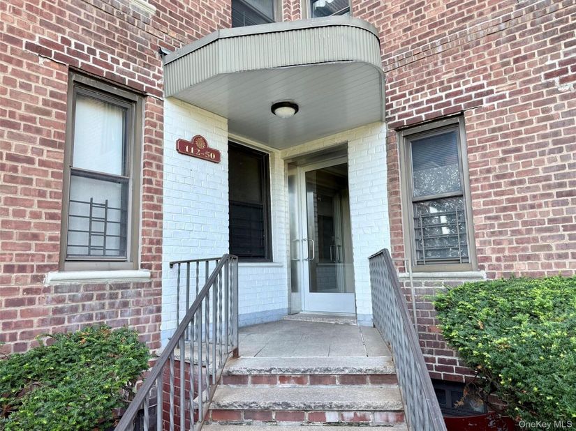 112-50 Northern Boulevard 5A, Corona NY 11368