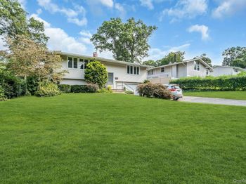 23 Redleaf Lane