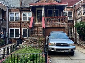 323 East 91 street