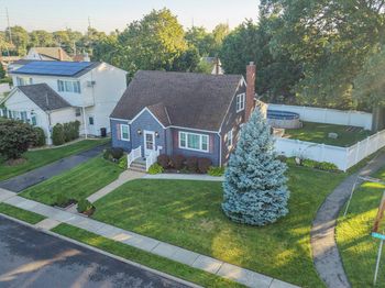 2297 Girard Place