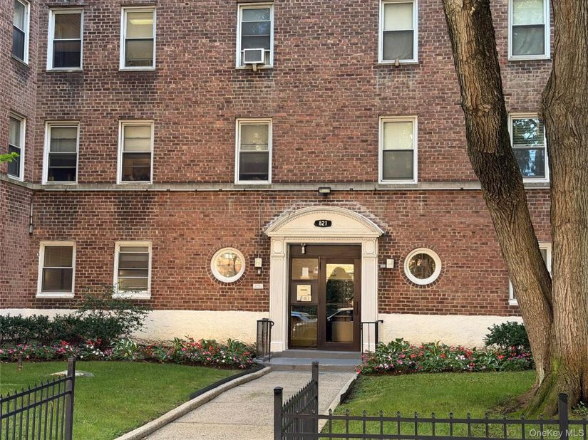 821 Bronx River Road BG, Bronxville NY 10708