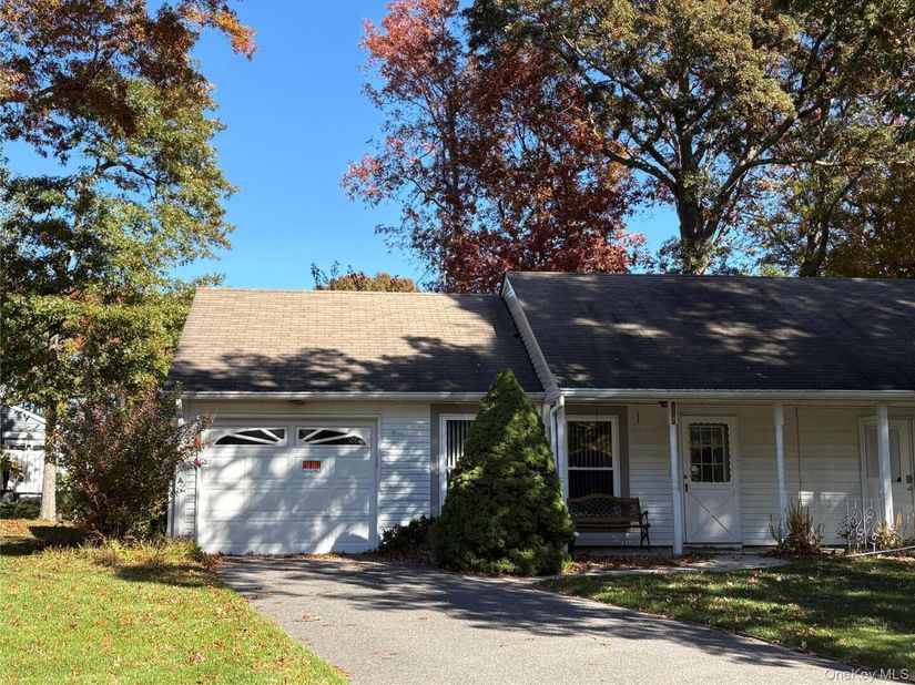 152A Laurance Lane A, Ridge NY 11961