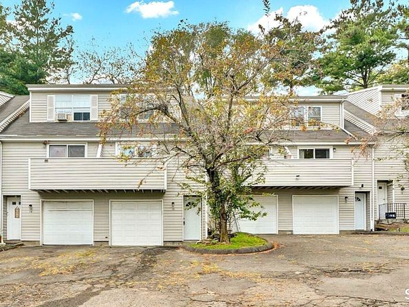 769 Sylvan Avenue 13, Bridgeport CT 06606