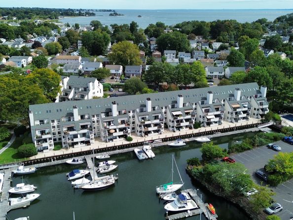 105 Harbor Drive 117, Stamford CT 06902