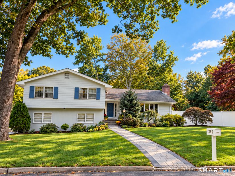 265 Autumn Ridge Road, Fairfield CT 06825