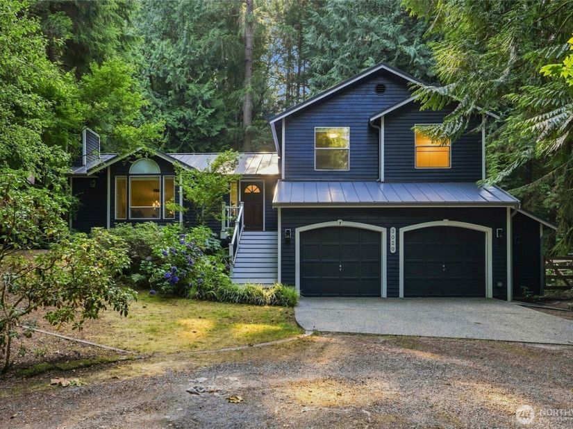 3020 E Ames Lake Drive NE, Redmond WA 98053