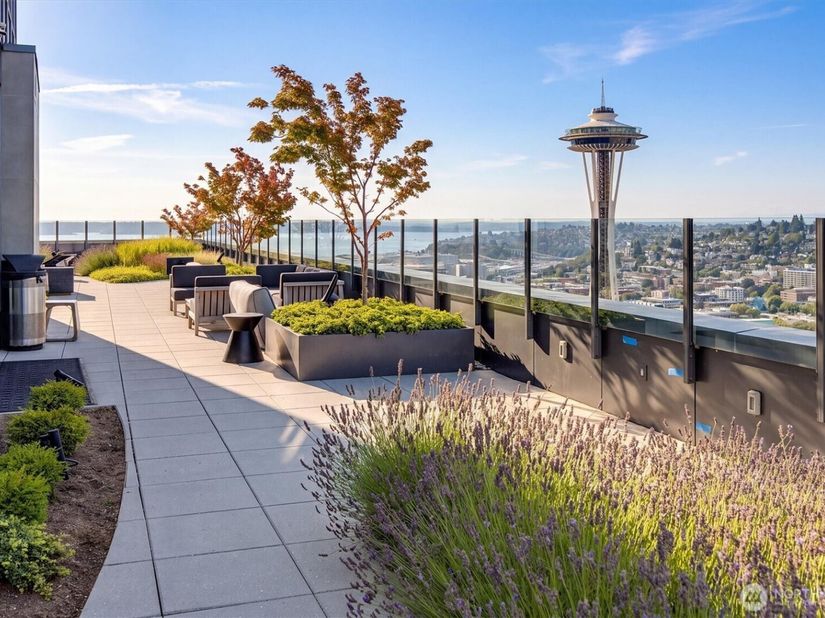 2510 6th Avenue 1210, Seattle WA 98121