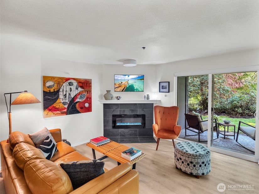 19404 NE Bothell Way B104, Bothell WA 98011