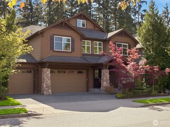 10711 Elliston Way NE