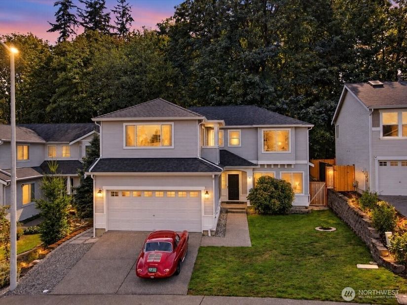 2912 153rd Street SW, Lynnwood WA 98087