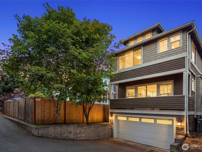 7755 35th Avenue NE, Seattle WA 98115