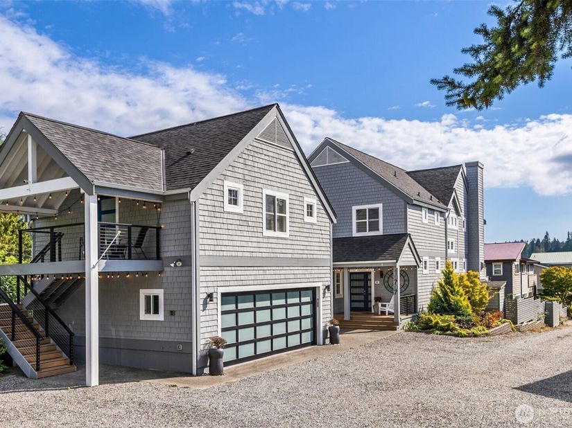 10707 NE West Kingston Road, Kingston WA 98346