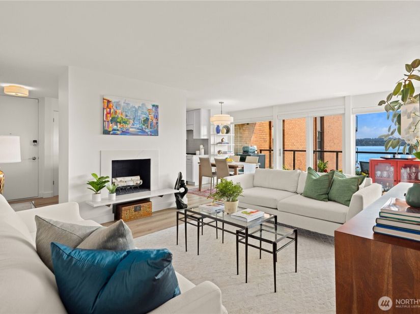 2360 43rd Avenue E 303, Seattle WA 98112
