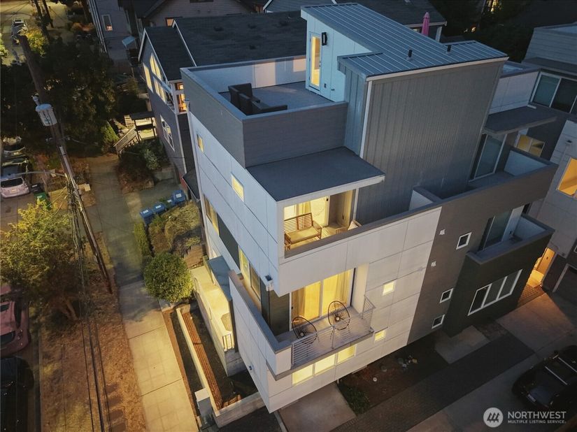 3608 1st Avenue NW A, Seattle WA 98107