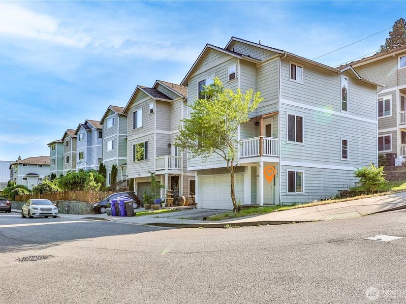 1102 Chestnut Street, Everett WA 98201