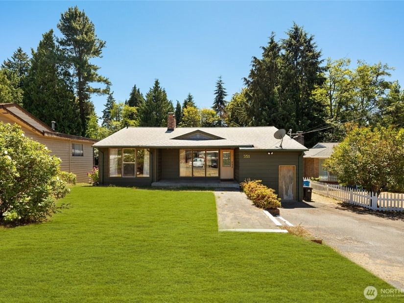 351 NE 163rd, Shoreline WA 98155