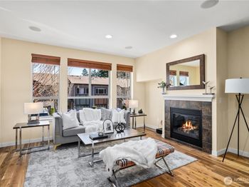 16528 2nd Park SE