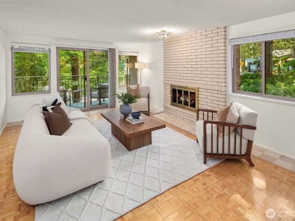 3400 25th Avenue W 201, Seattle WA 98199