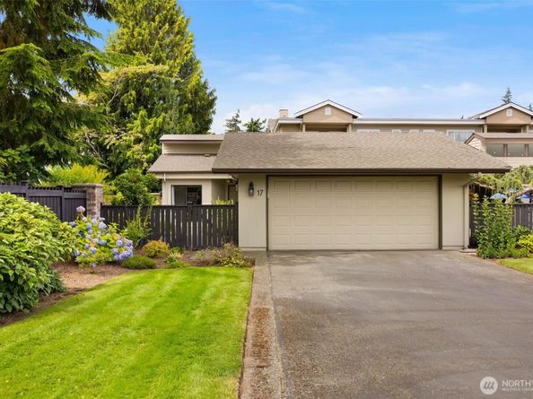 1820 NW 195th Street C17, Shoreline WA 98177