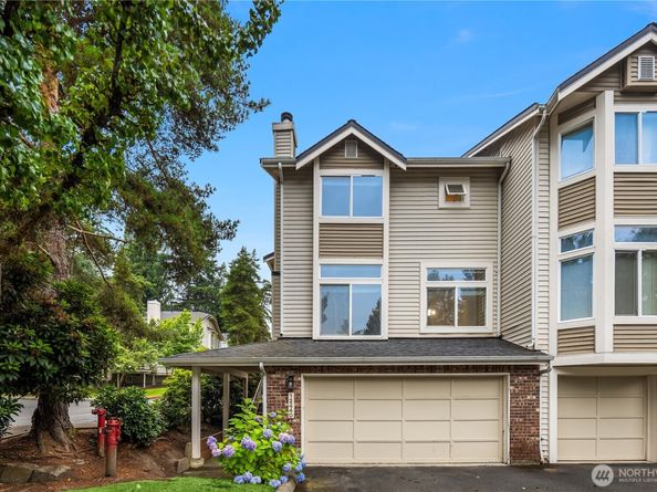 12440 NE 7th Place, Bellevue WA 98005