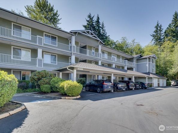 12712 Admiralty Way B204, Everett WA 98204