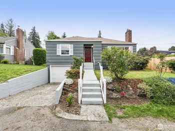9417 44th Place NE