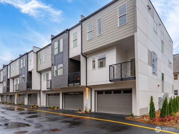 11544 17th Circle SW, Burien WA 98146