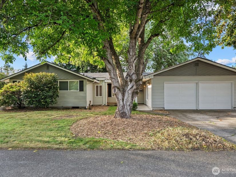 1235 23rd Street SE, Auburn WA 98002