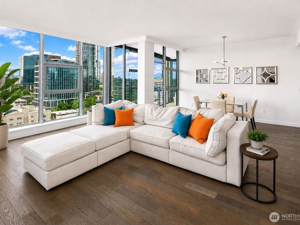 188 Bellevue Way NE 1502, Bellevue WA 98004