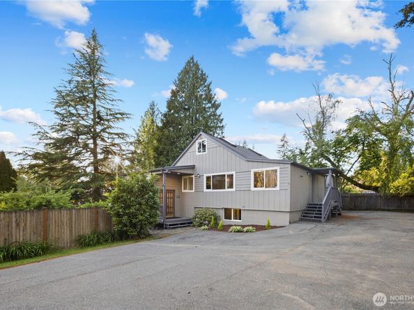 16518 Stone Ave N, Shoreline WA 98133