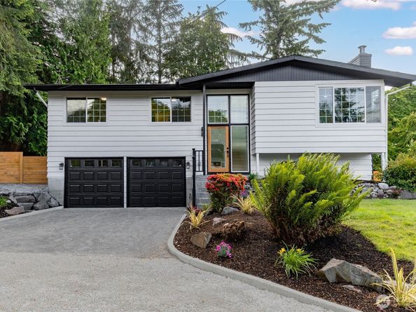 29853 8th Avenue SW, Federal Way WA 98023