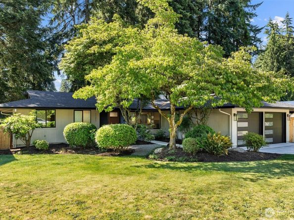 11903 NE 142nd Place, Kirkland WA 98034