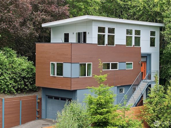 9007 Sand Point Way NE, Seattle WA 98115