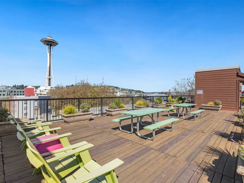 425 Vine St 721, Seattle WA 98121