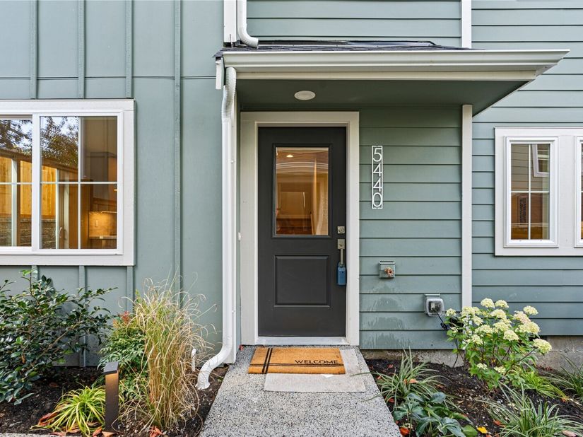 5440 21st Avenue SW, Seattle WA 98106