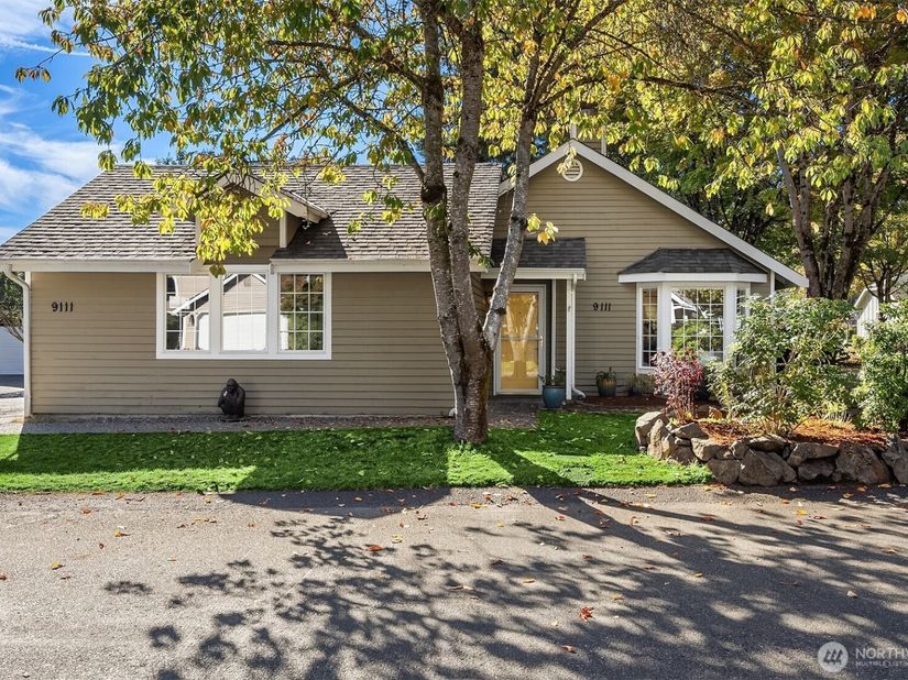 9111 183rd Court NE, Redmond WA 98052