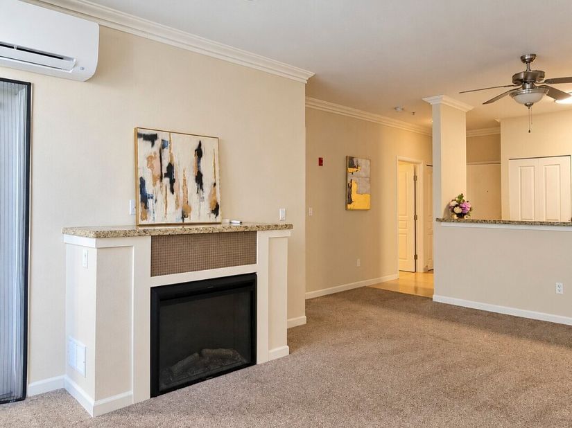 225 Logan Avenue S 106, Renton WA 98057